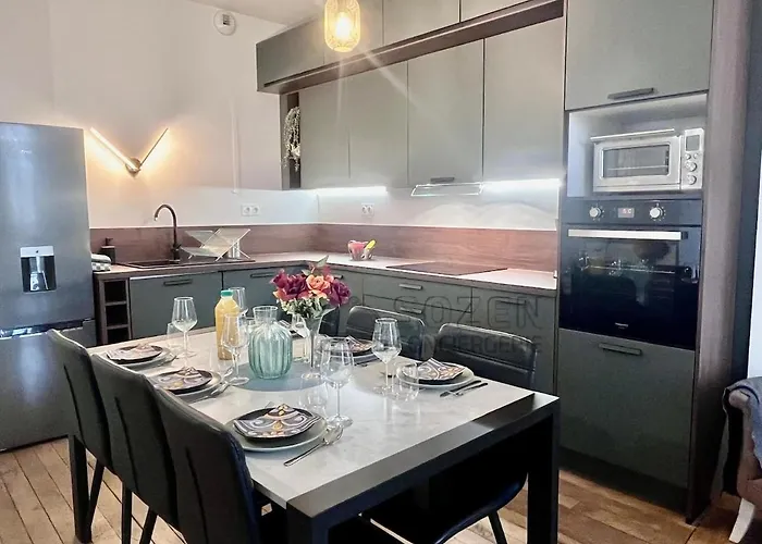 Appartamento Unique With Parking - Centre