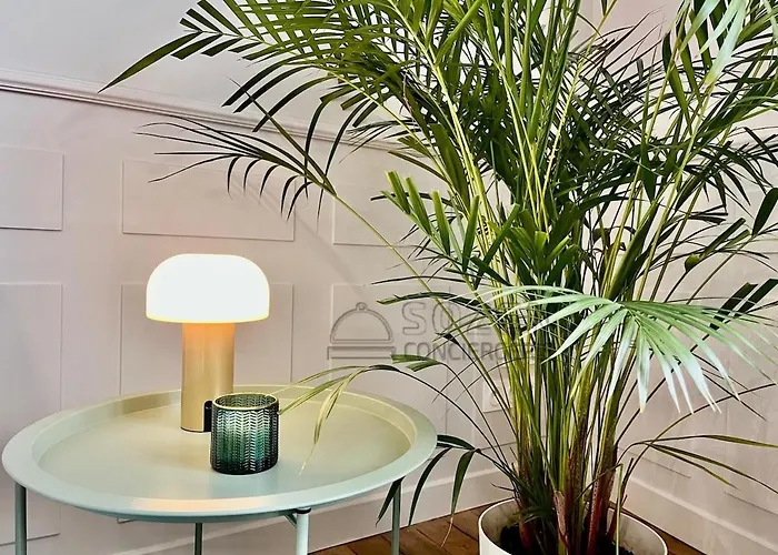 Unique With Parking - Centre *