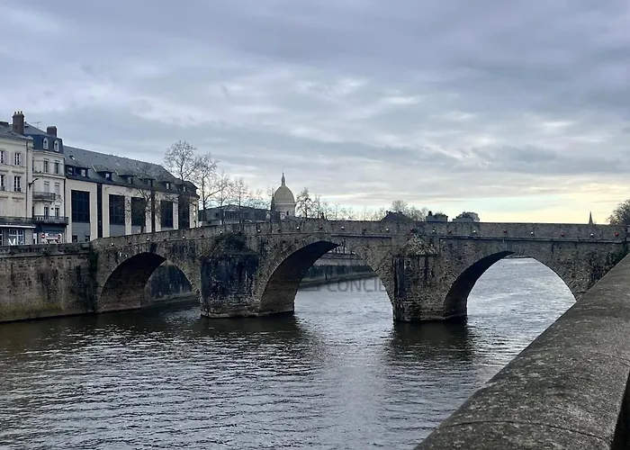 Unique With Parking - Centre Appartamento